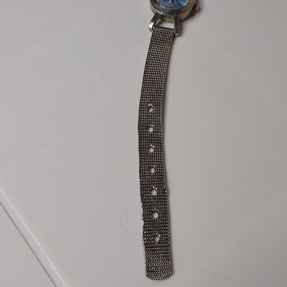 Blue And Silver Tone Metal Band Rumours Watch - Picture 4 of 10